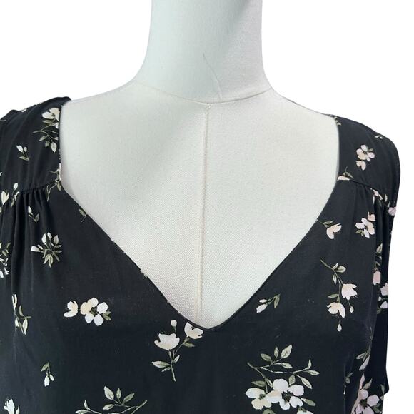 Old Navy Top Tank Black Floral Fairy Coquette Boho Keyhole Pleated XXL Summer - Picture 3 of 9
